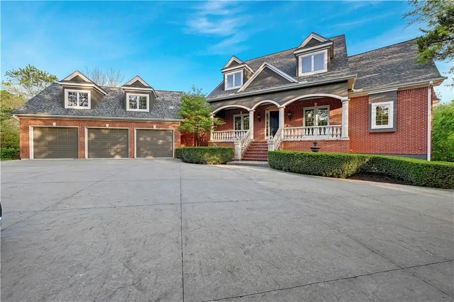 8200 W 172nd Terrace, Stilwell, KS 66085 - #2