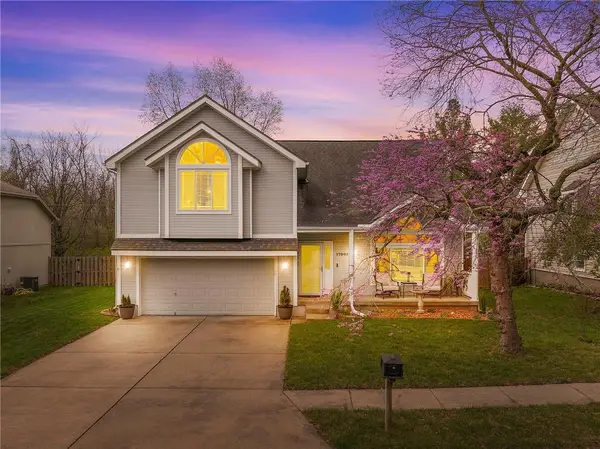 17005 E 44 Street, Independence, MO 64055