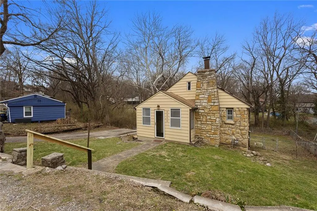 3550 NW Edgewater Trail, Kansas City, MO 64151 - #1
