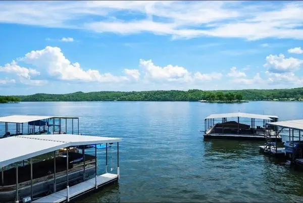 1508 Red Fox Road, Climax Springs, MO 65324