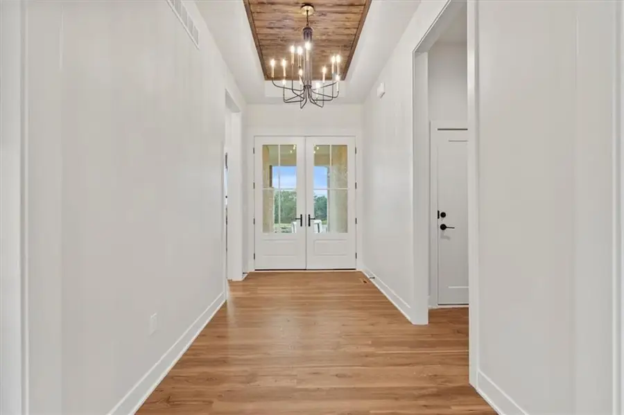 13458 Terrace Park Drive, Parkville, MO 64152 - #2