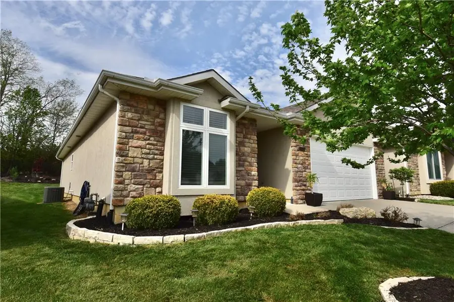 1928 Carter Court, Liberty, MO 64068 - #2