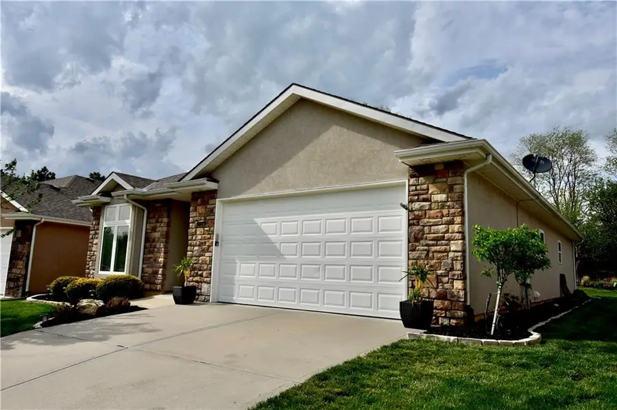 1928 Carter Court, Liberty, MO 64068 - #3