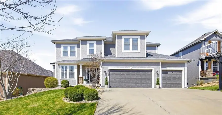 12512 S Gleason Road, Olathe, KS 66061 - #2