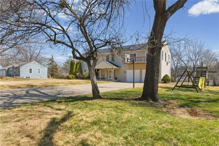 5239 Catalina Street, Roeland Park, KS 66205 - #2