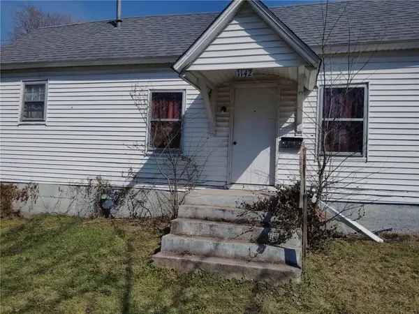1142 S River Street, Carthage, MO 64836