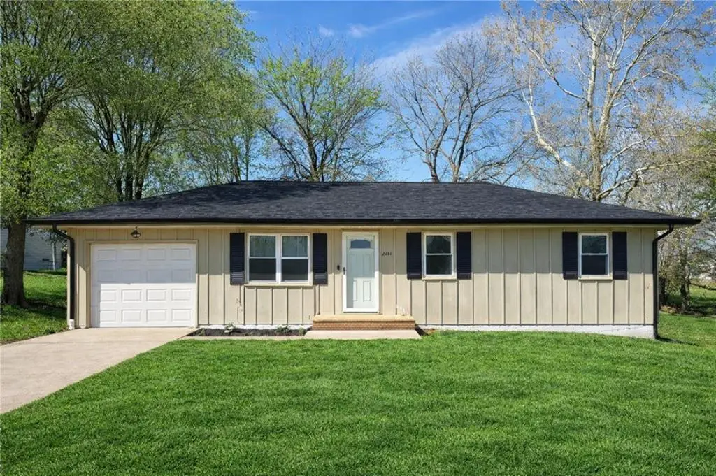 2802 Franklin Avenue, Lexington, MO 64067 - #1