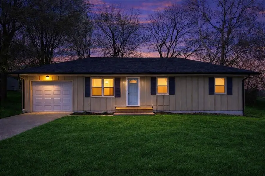 2802 Franklin Avenue, Lexington, MO 64067 - #2