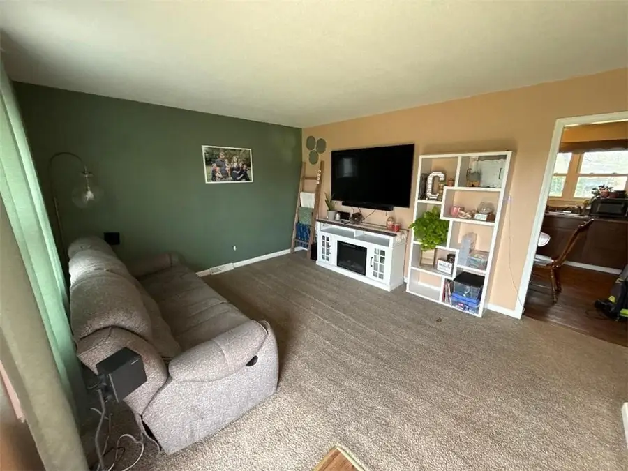 2802 Franklin Avenue, Lexington, MO 64067 - #3