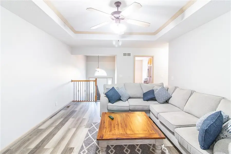 1218 Ashley Drive, Grain Valley, MO 64029 - #3