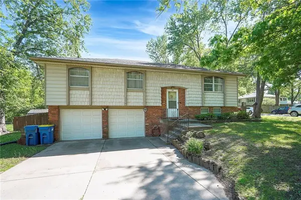 1116 Owen Drive, Liberty, MO 64068