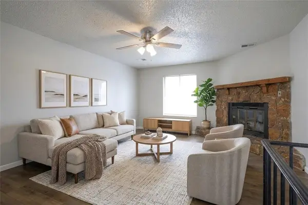 6014 E 127th Street, Grandview, MO 64030