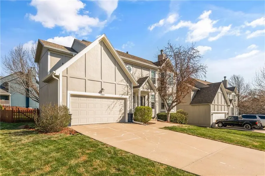 21610 W 49th Street, Shawnee, KS 66226 - #3