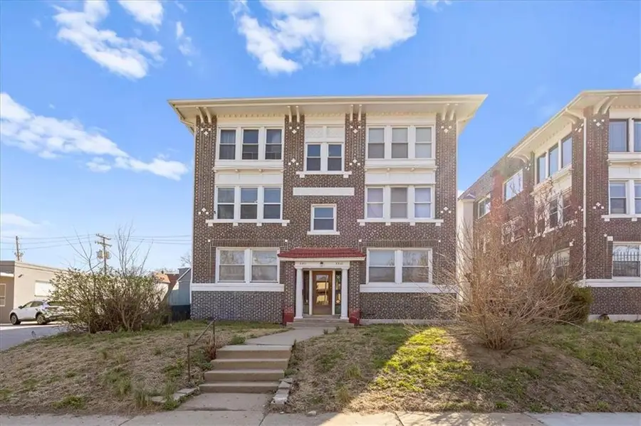 3311 Gillham Road #2N, Kansas City, MO 64109 - #2