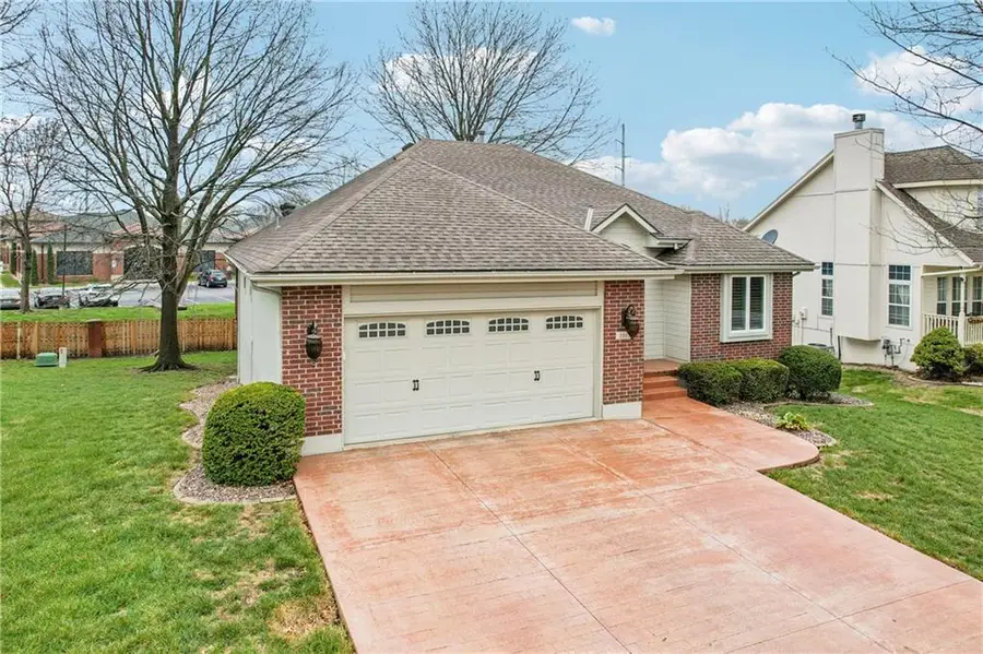 1012 Applewood Street, Lees Summit, MO 64086 - #2