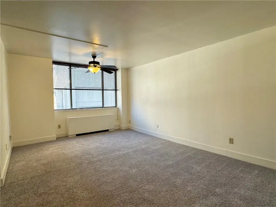 600 E 8th St Street #3T, Kansas City, MO 64106 - #3