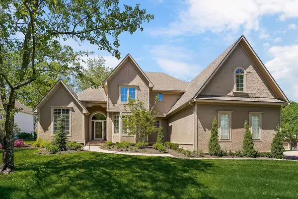 14400 Grant Street, Overland Park, KS 66221