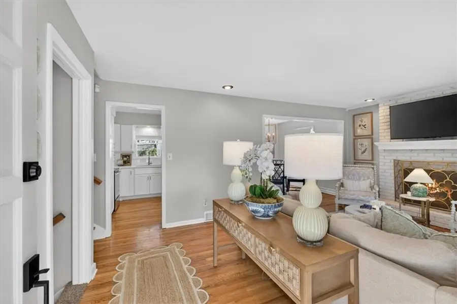 8806 W 72 Terrace, Overland Park, KS 66204 - #3