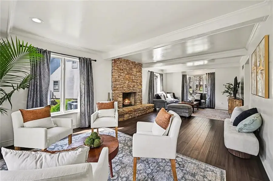 10230 Knox Drive, Overland Park, KS 66212 - #3