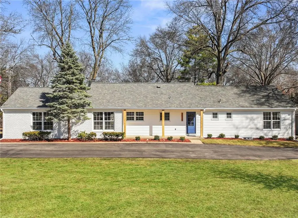 3520 W 93rd Street, Leawood, KS 66206 - #1