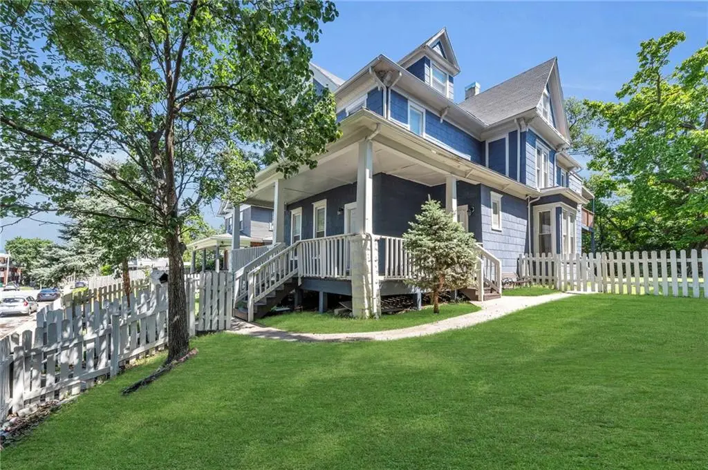 2745 Holmes Street, Kansas City, MO 64109 - #1