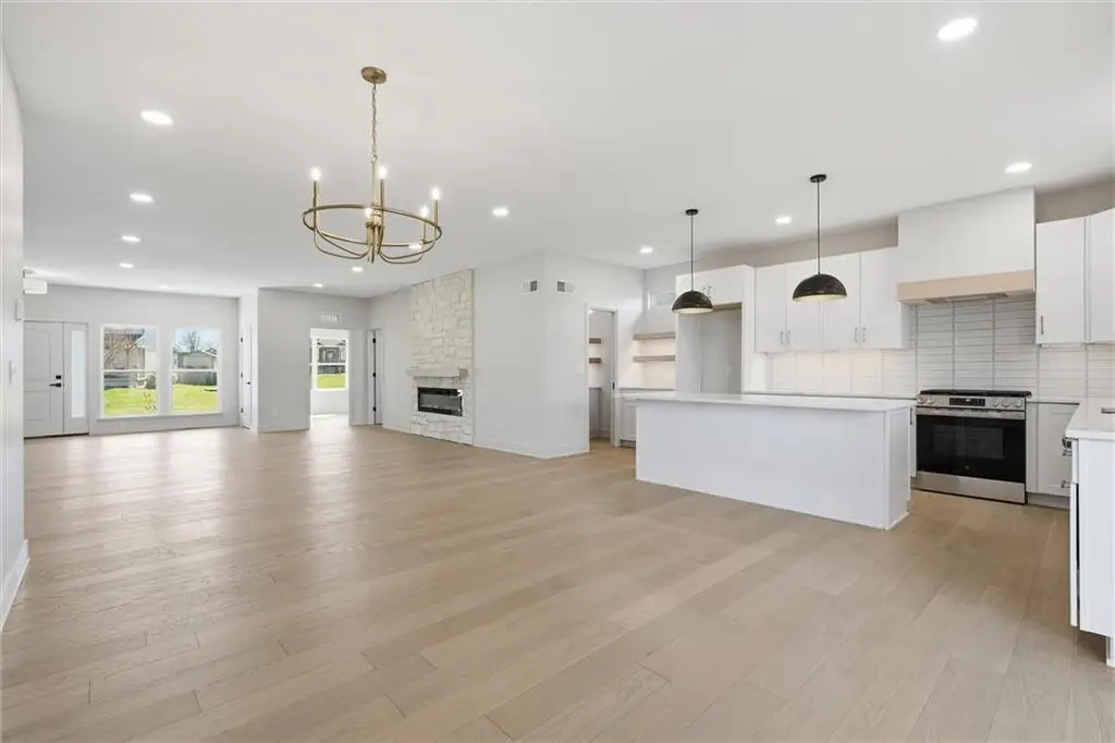 1412 NE Ernest Way, Lees Summit, MO 64086 - #1