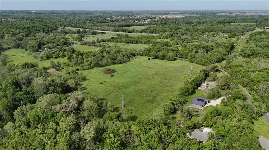 17200 Metcalf Place, Overland Park, KS 66085 - #3