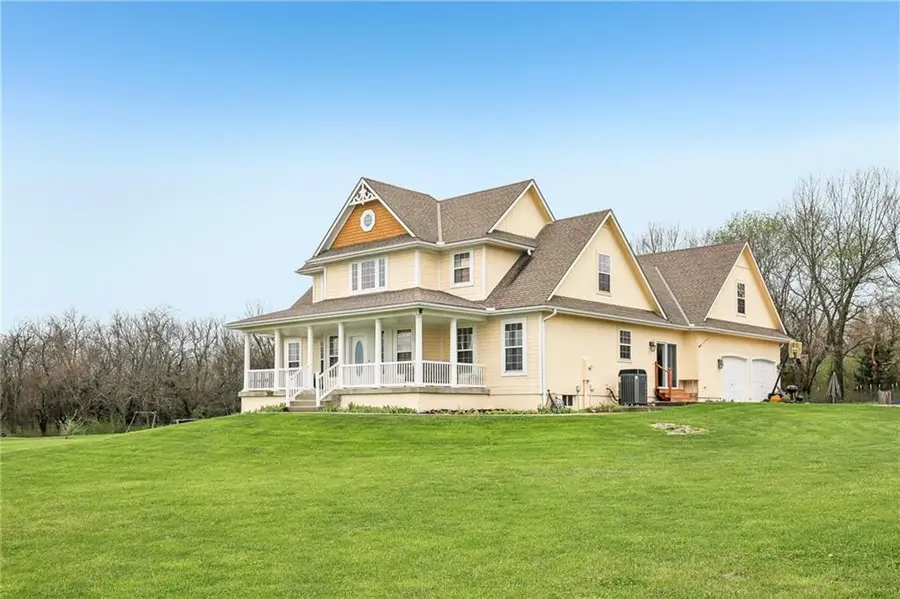 26103 E 203rd Street, Pleasant Hill, MO 64080 - #2