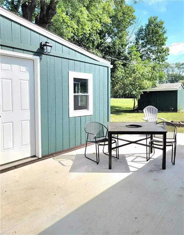 409 Spratley Street, Birmingham, MO 64161 - #2