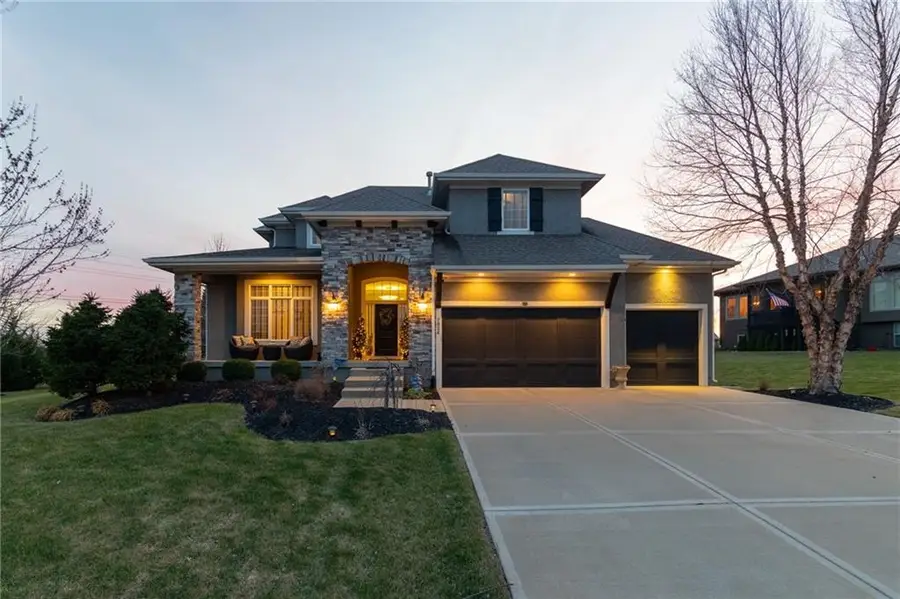 7026 Belmont Drive, Shawnee, KS 66226 - #2