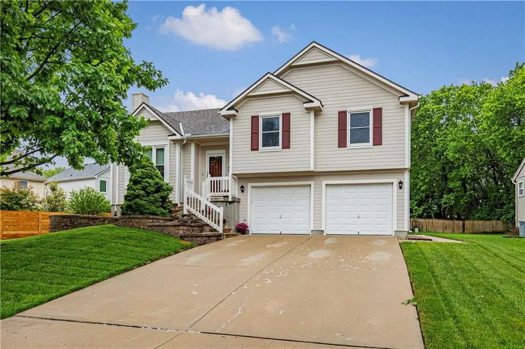 15678 S Lindenwood Drive, Olathe, KS 66062 - #1