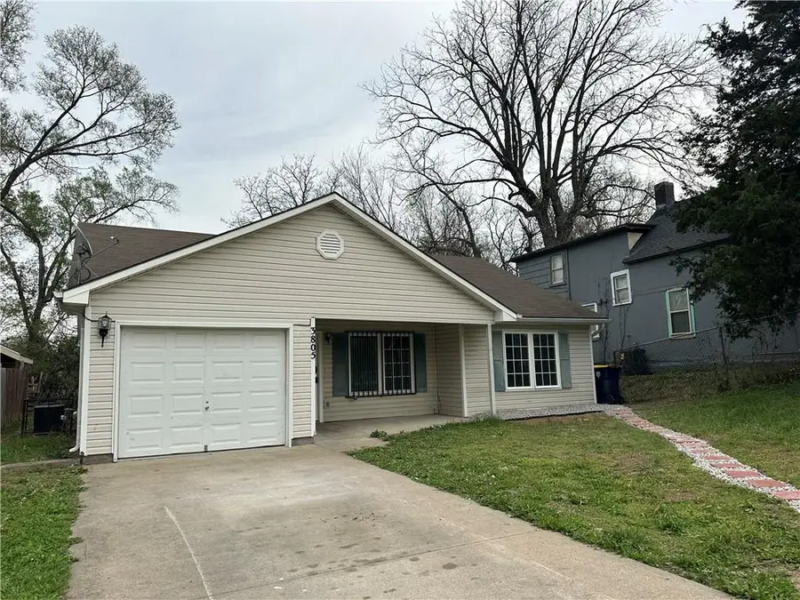 3805 Garfield Avenue, Kansas City, MO 64109 - #2