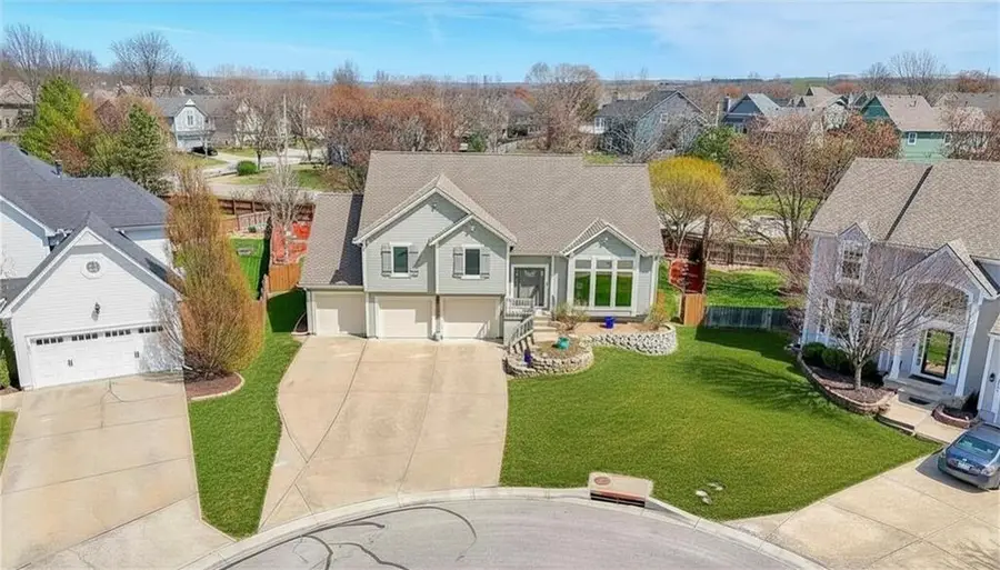 5425 Payne Court, Shawnee, KS 66226 - #2