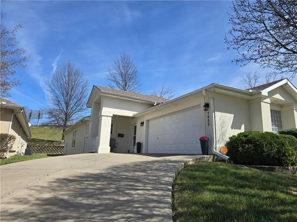 7833 N Cherry Street, Kansas City, MO 64118 - #1