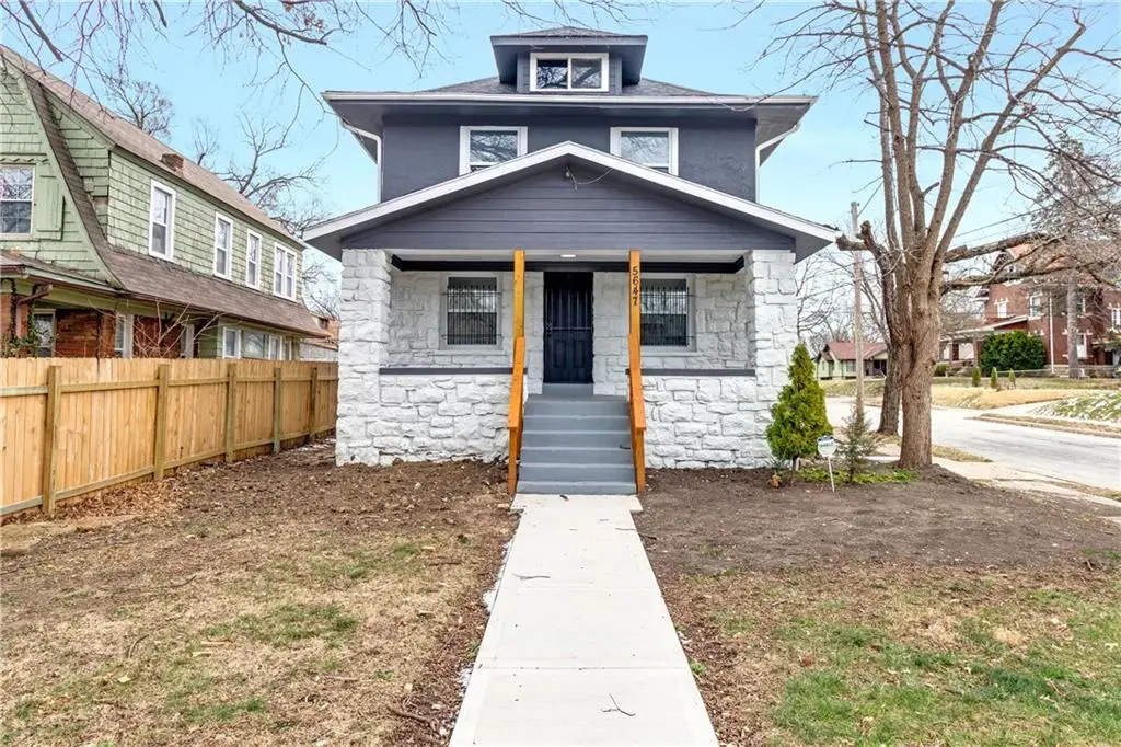 5647 Wayne Avenue, Kansas City, MO 64110 - #1