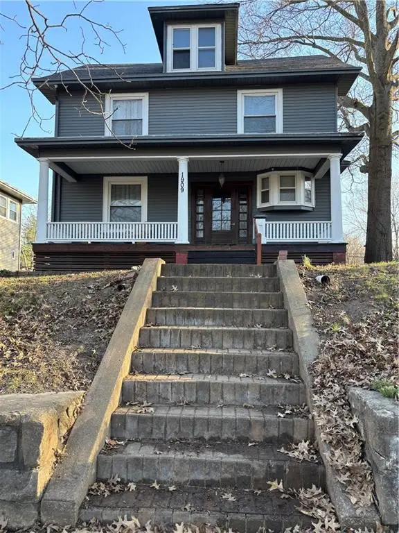 1909 Main Street, Lexington, MO 64067 - #1