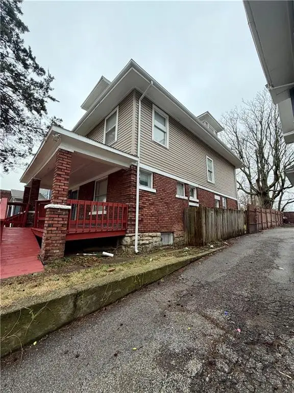 1116 Askew Avenue, Kansas City, MO 64127 - #3