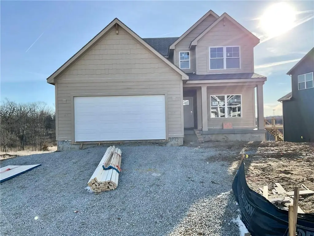 16192 Ryan Circle, Parkville, MO 64152 - #1