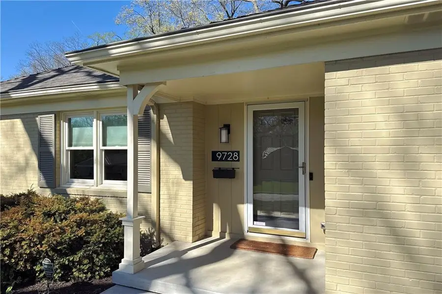 9728 High Drive, Leawood, KS 66206 - #3