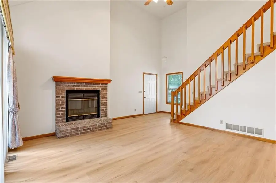 15456 Floyd Street, Overland Park, KS 66223 - #3