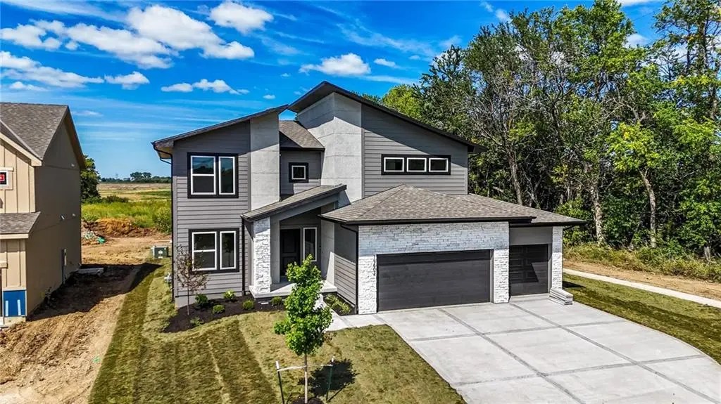 1505 SW Meadowlark Court, Oak Grove, MO 64075 - #1