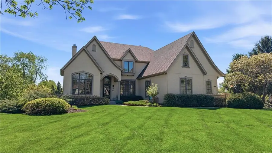 5211 W 149th Street, Leawood, KS 66224 - #3