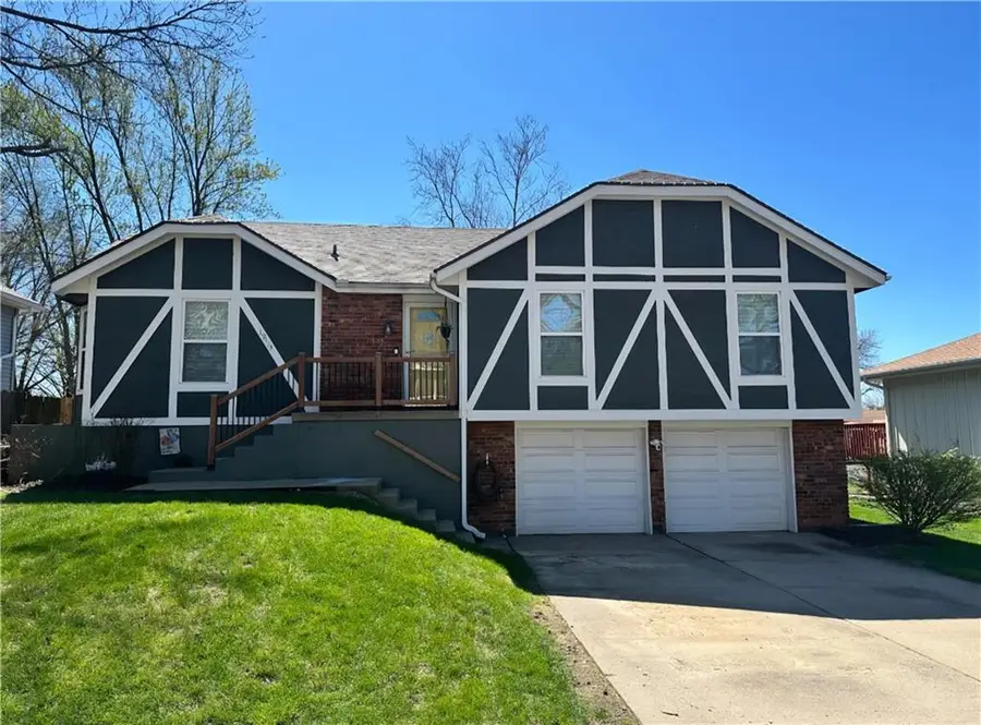 19113 E 14th Street N, Independence, MO 64056 - #2