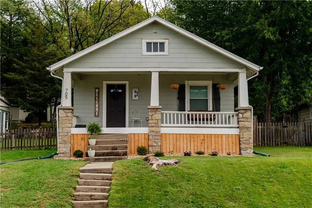 705 4th Street, Platte City, MO 64079 - #1