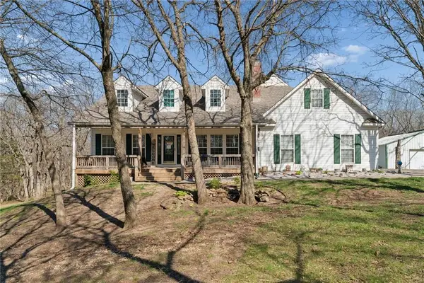 1897 NW 255th Road, Kingsville, MO 64061