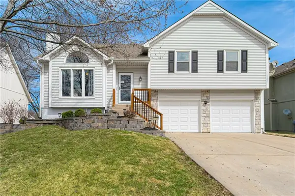 17230 W 156th Terrace, Olathe, KS 66062
