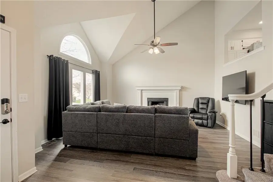 17230 W 156th Terrace, Olathe, KS 66062 - #2