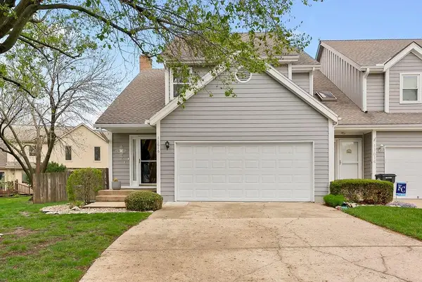 11616 Bluejacket Street, Overland Park, KS 66210