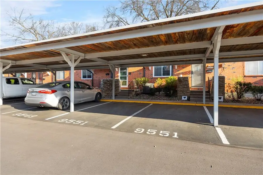 9551 Outlook Drive, Overland Park, KS 66207 - #2