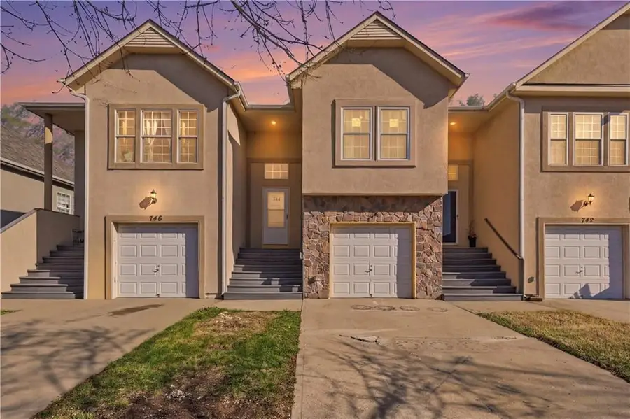 744 Woodson Lane, Gardner, KS 66030 - #3